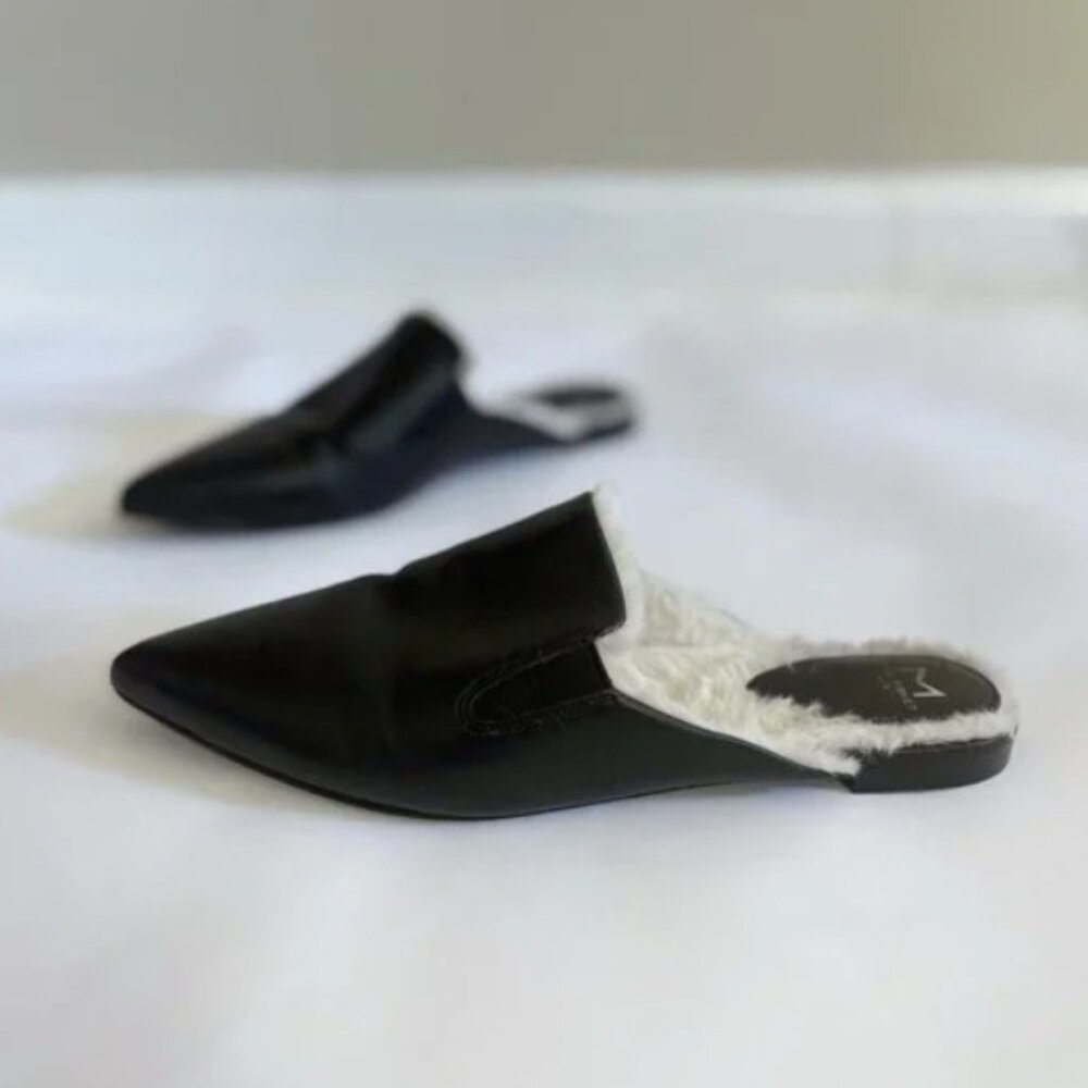 Marc Fisher LTD Women 5.5 Black Leather Fur Lined Mule Flats Chic Minimalist